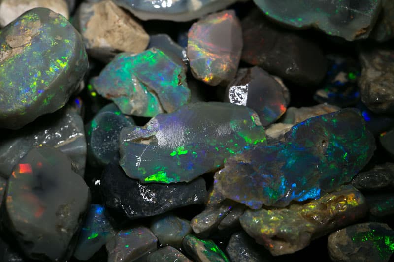 400 ct rough and rubbed opal parcel - Image 2