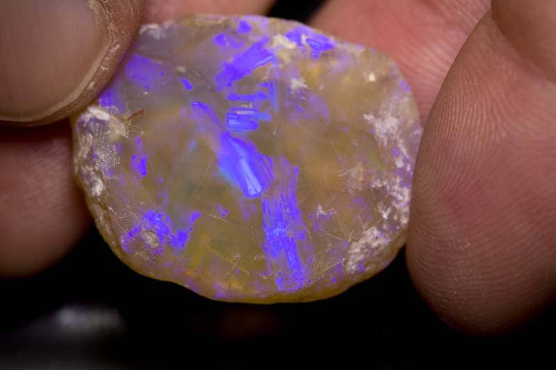 41 ct rough opal piece 29mm across - Image 2