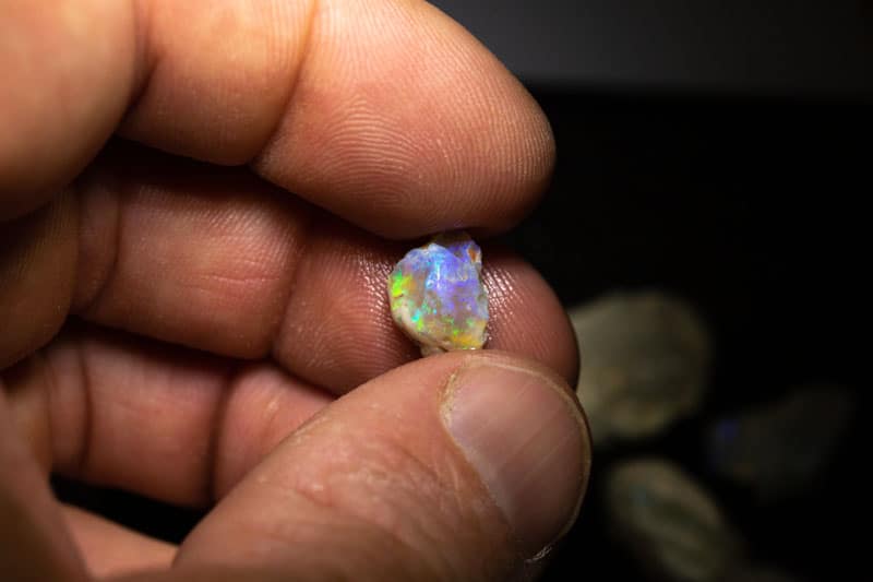 412 ct rough opal parcel for intermediate cutters - Image 5