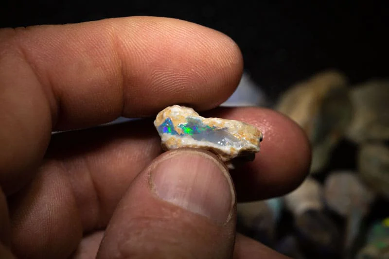 412 ct rough opal parcel for intermediate cutters - Image 6