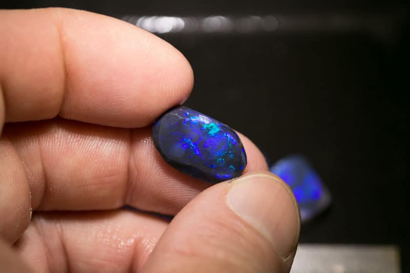 42ct rough opal parcel for intermediate to pro level - Image 2