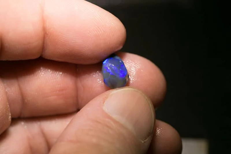 42ct rough opal parcel for intermediate to pro level - Image 6