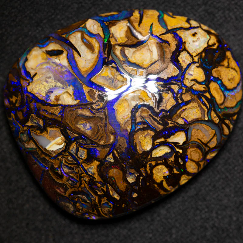 43.36 ct boulder opal 30x25.4x7.7mm - Image 2
