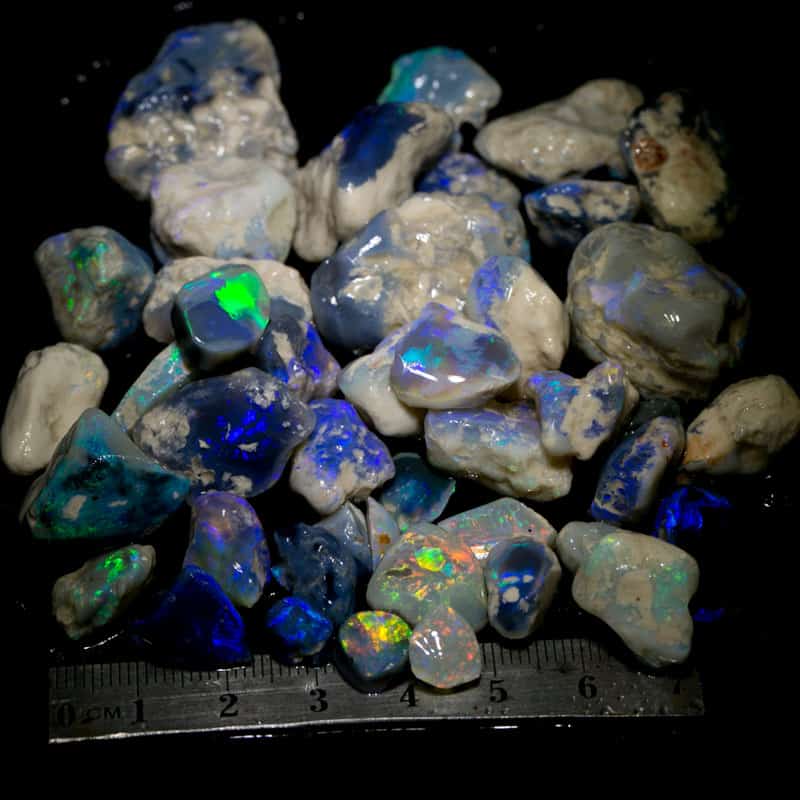 449 ct rough opal parcel for experienced cutters - Image 3