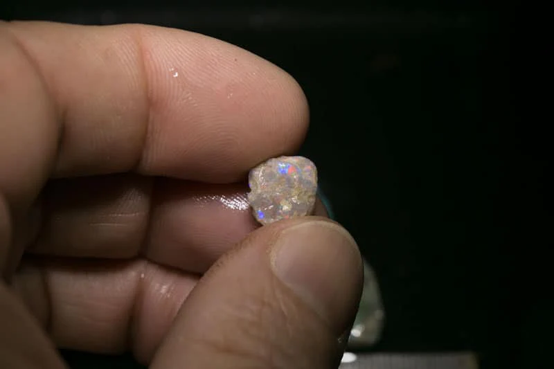 47 ct rough opal parcel - Image 3