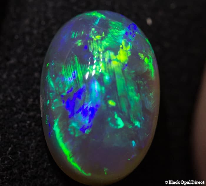 5.02 ct gem cystal opal 13x9x6mm - Image 2