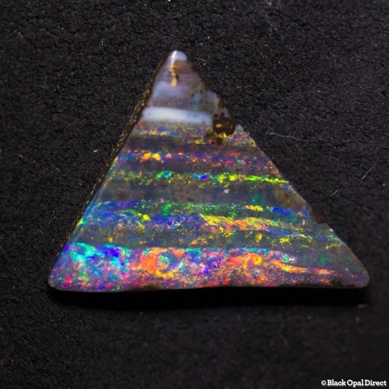5.12 ct triangular boulder opal 17x14x3mm - Image 4