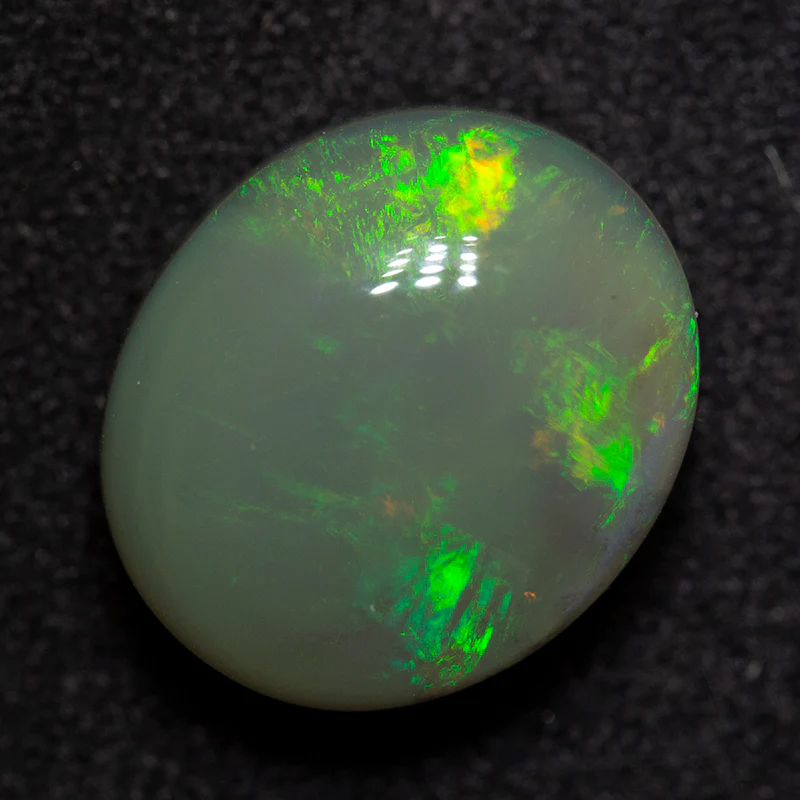 5.24 ct dark opal treasure box - Image 2