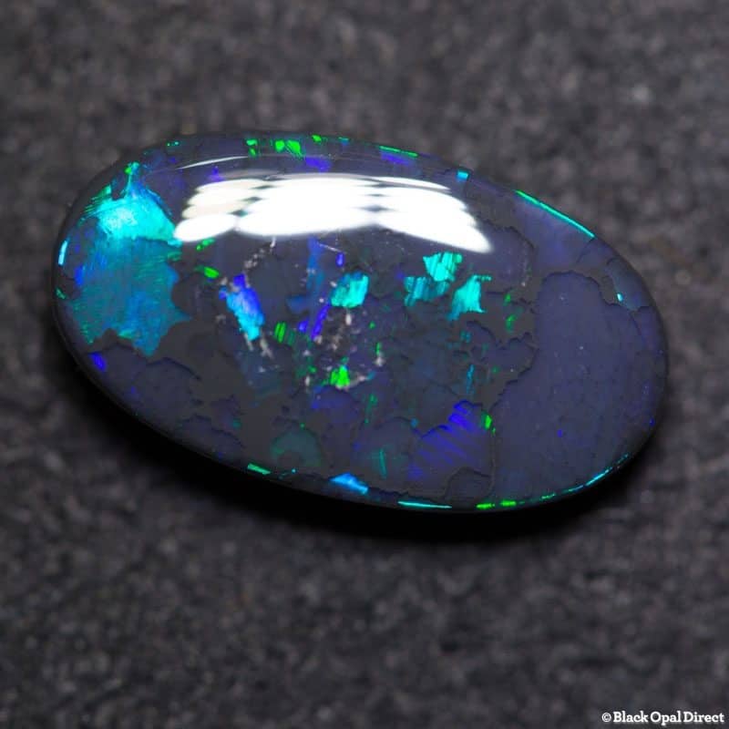 5.40 ct black opal 17x9.5x5mm - Image 2