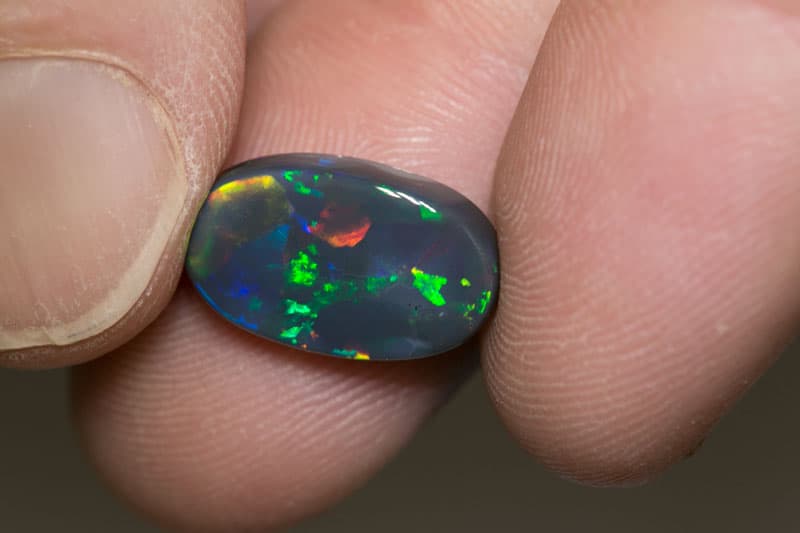5.52 ct black opal 15x9x5mm - Image 2