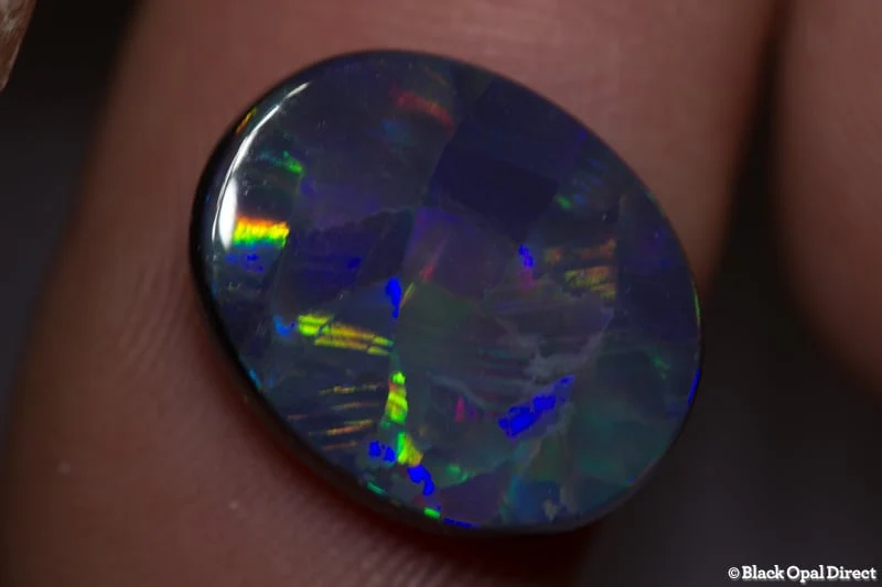 5.67 ct harlequin black opal 16x13x4mm - Image 3