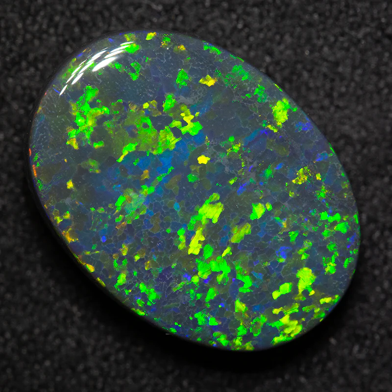5.68 ct black opal 15.4x11.4x5mm - Image 2