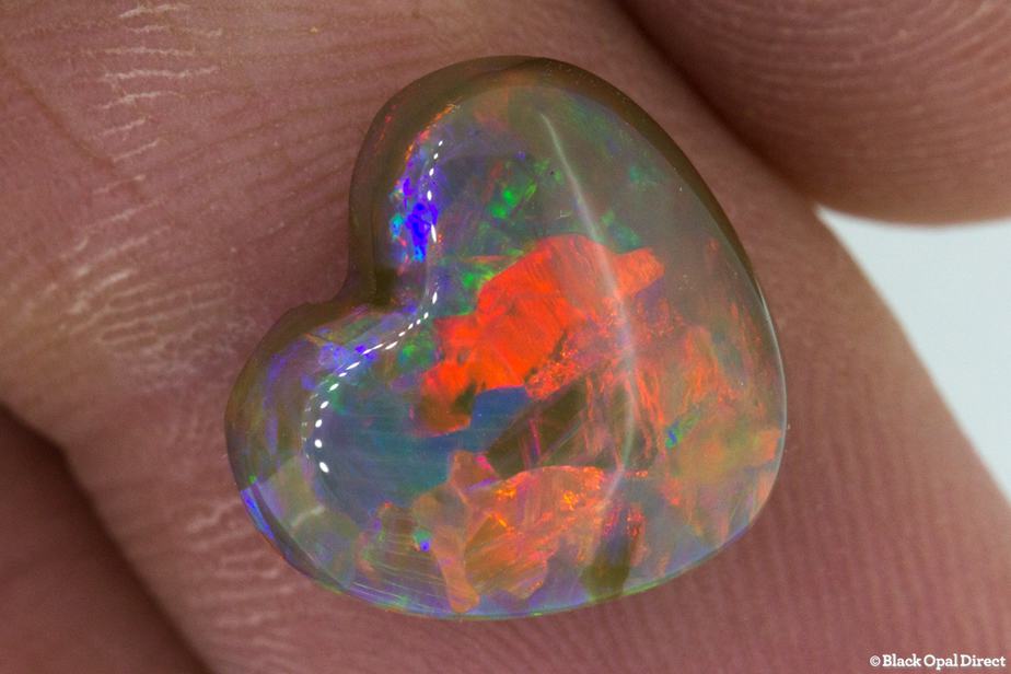 5.72 ct heart shaped semi black opal 13x12x5mm - Image 4