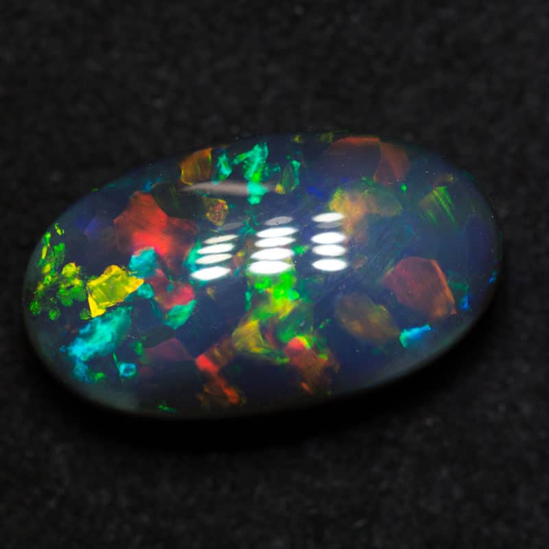 5.80 ct black opal 15.3x9x6mm - Image 2
