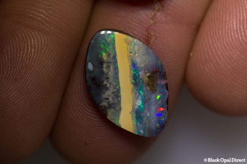 5.83 ct boulder opal 19mm qcross - Image 2