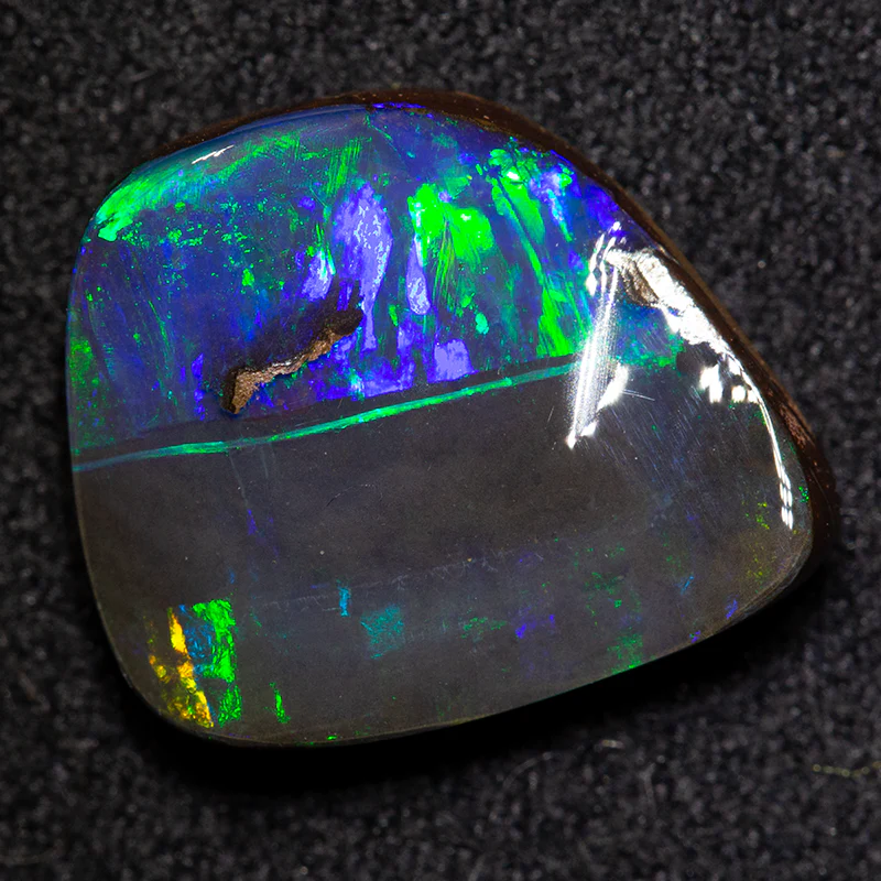 5.84 ct boulder opal 13.9x11.8x4.3mm - Image 2