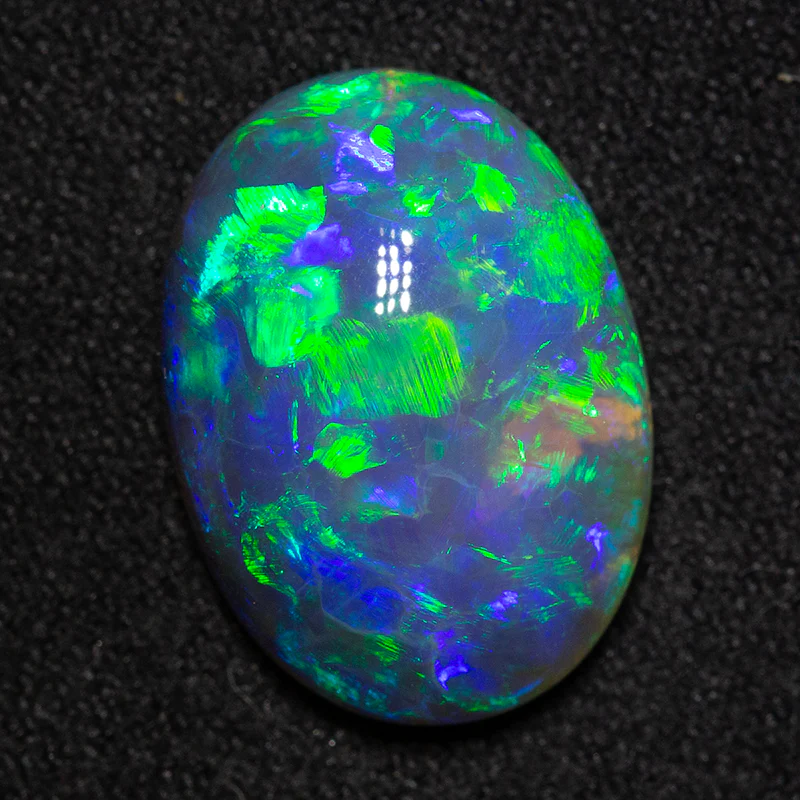 5.86 ct dark crystal opal 15x11x5.5mm - Image 2