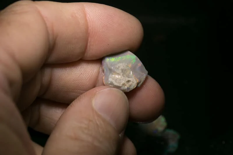 55.90 ct rough opal parcel - Image 4