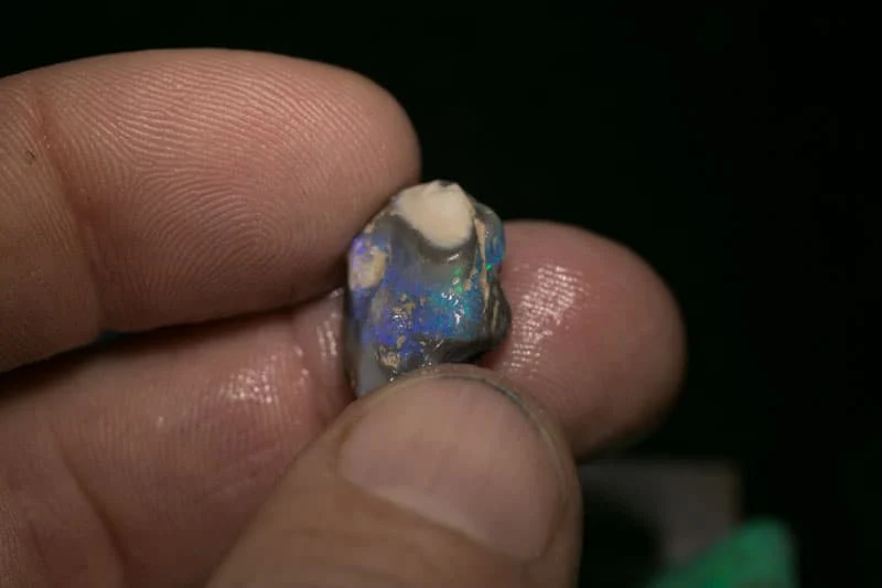 59 ct rough opal parcel 6 pc for the Intermediate opal cutter - Image 4