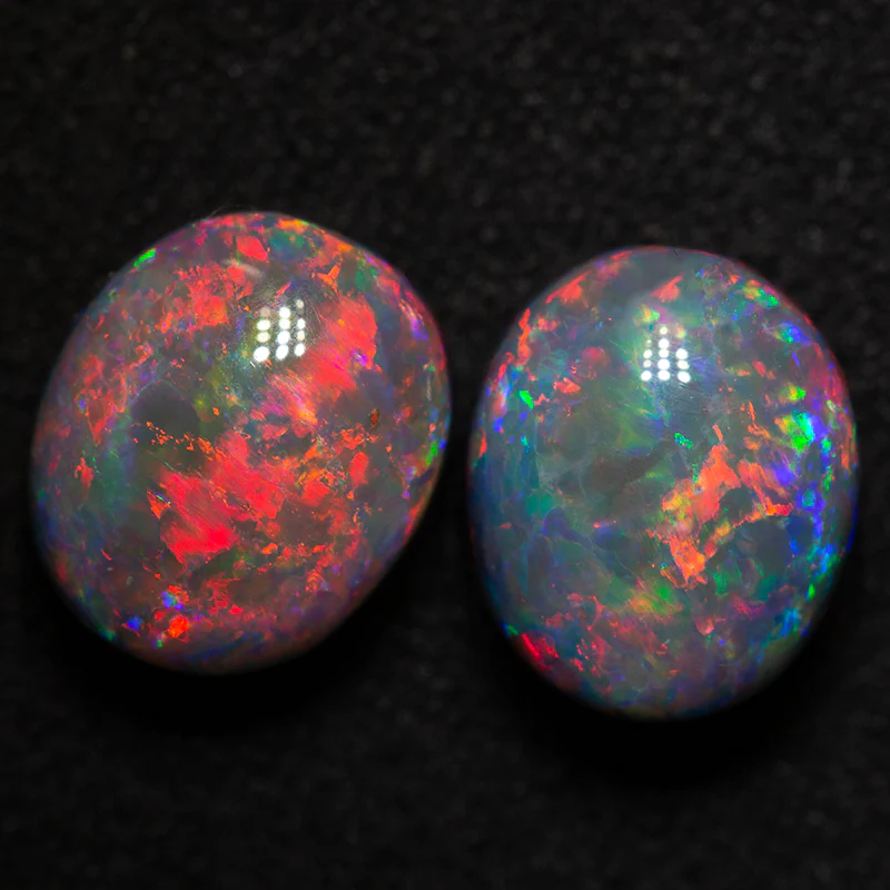 6.12 ct black opal pair 9.4x7.9x6.2mm - Image 2