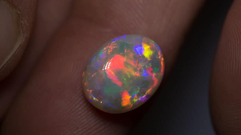 6.12 ct gem crystal opal 13.5x1x7mm - Image 3