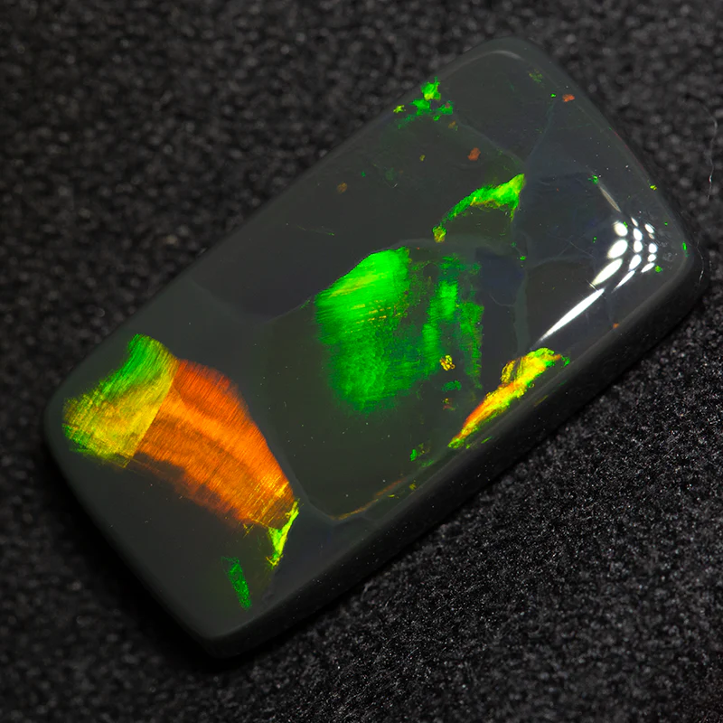 6.20 ct black opal 17.5x9.4x4.6mm - Image 2
