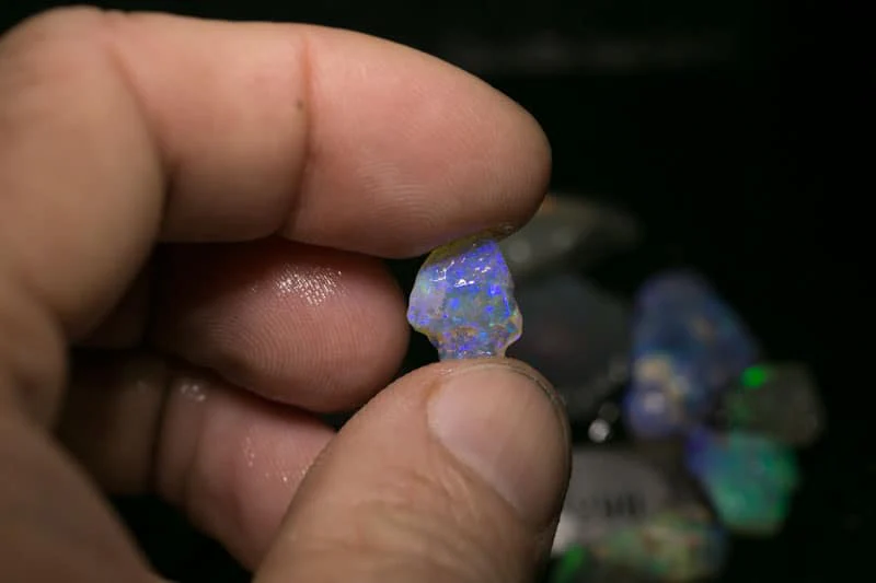 60 ct rough opal parcel 11 pc for the Intermediate opal cutter - Image 4