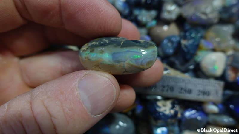 6000 carat rough opal parcel - Image 3