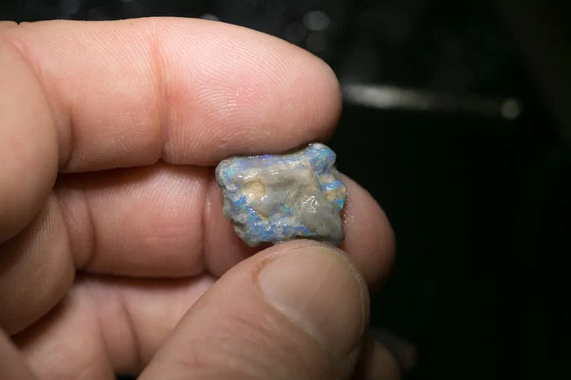 67 ct  17pc rough opal parcel for intermediate cutters - Image 3