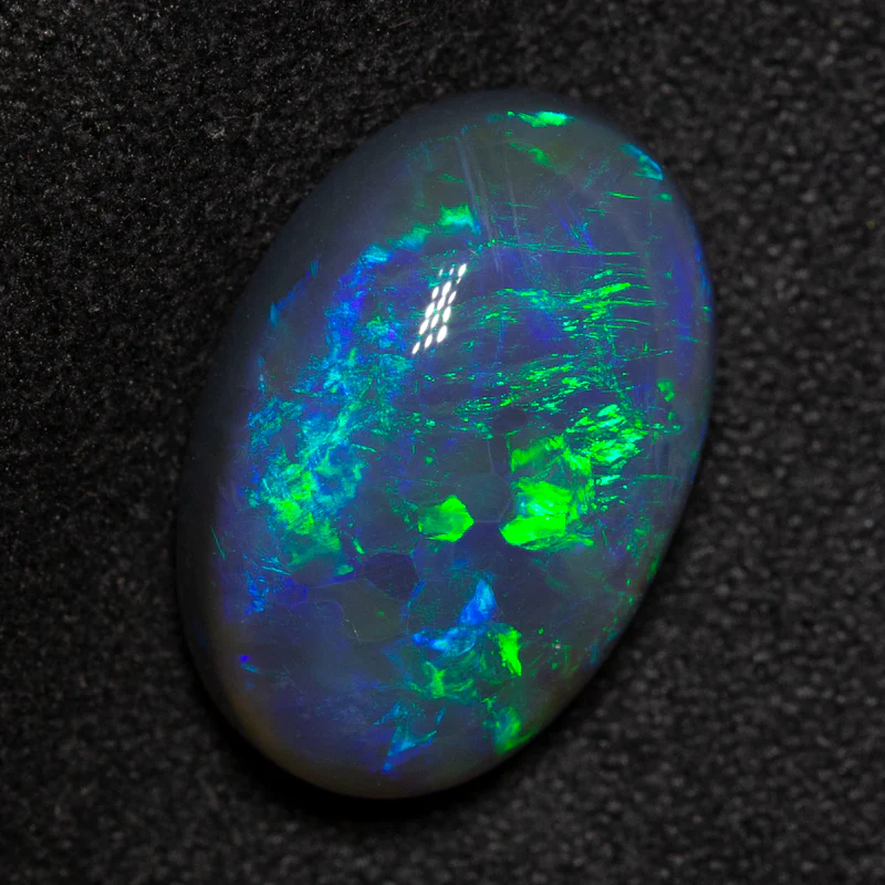 7.00 ct black opal 15.9x10.8x6.4mm - Image 2