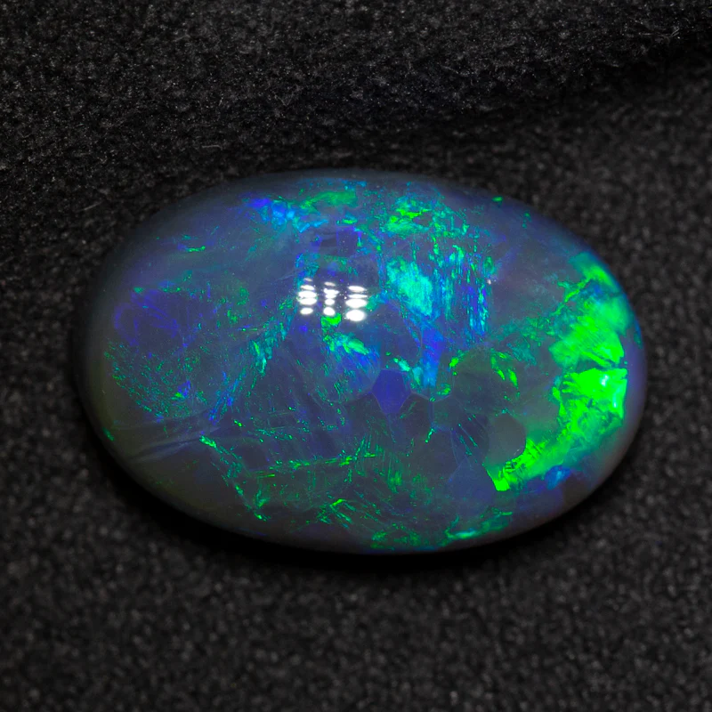 7.00 ct black opal 15.9x10.8x6.4mm - Image 3