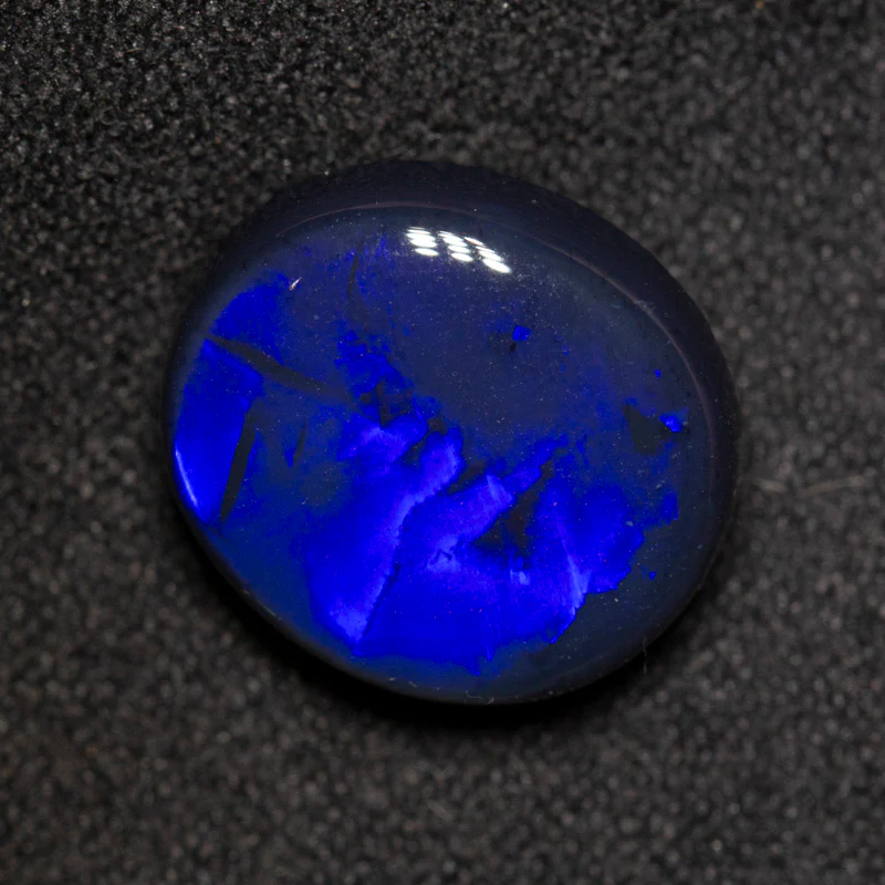 7.21 ct black opal 13.9x12.3x6.9mm - Image 2