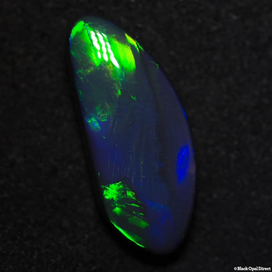 7.49 ct baroque black opal 21x9x6mm - Image 4