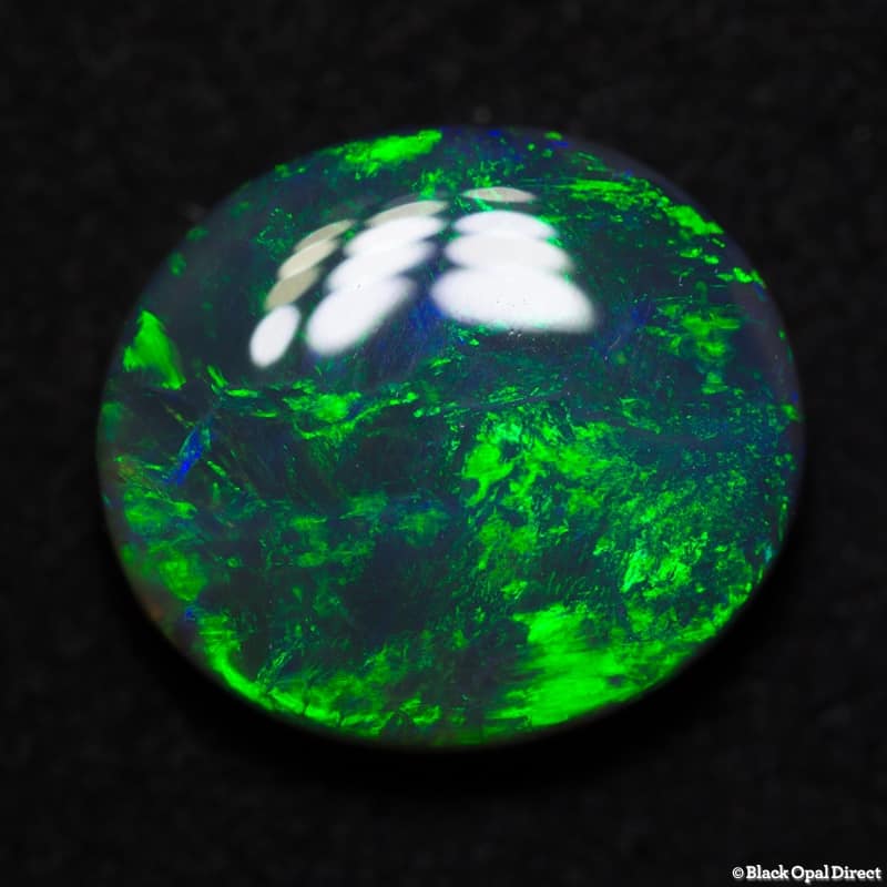 7.78 ct green on black opal 15.5x14x5mm - Image 2