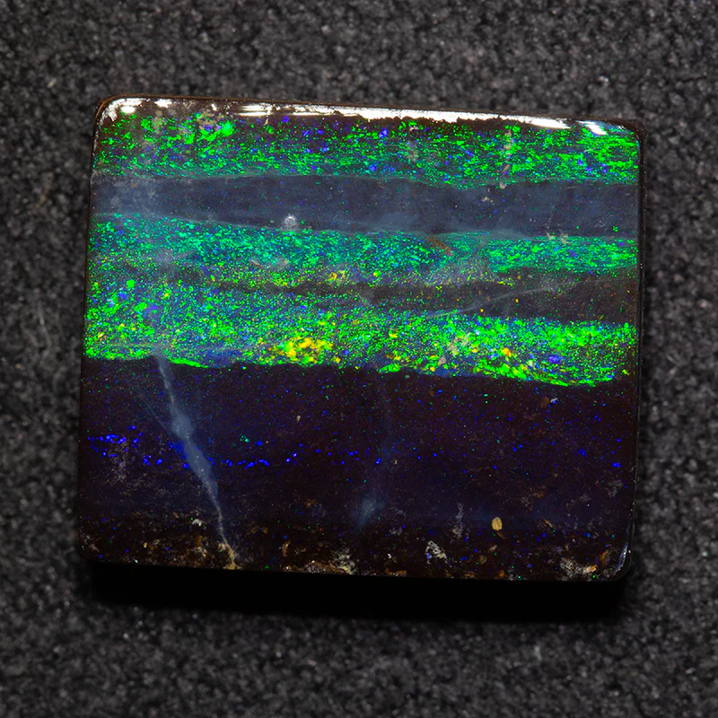 8.09 ct boulder opal 13.5x11.3x4.2mm - Image 2