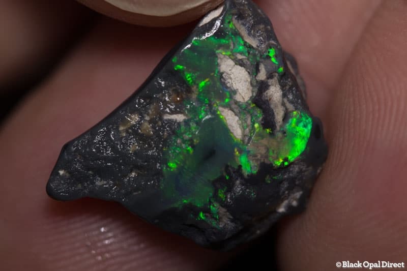 8.60 ct rough opal piece 19mm across - Image 2