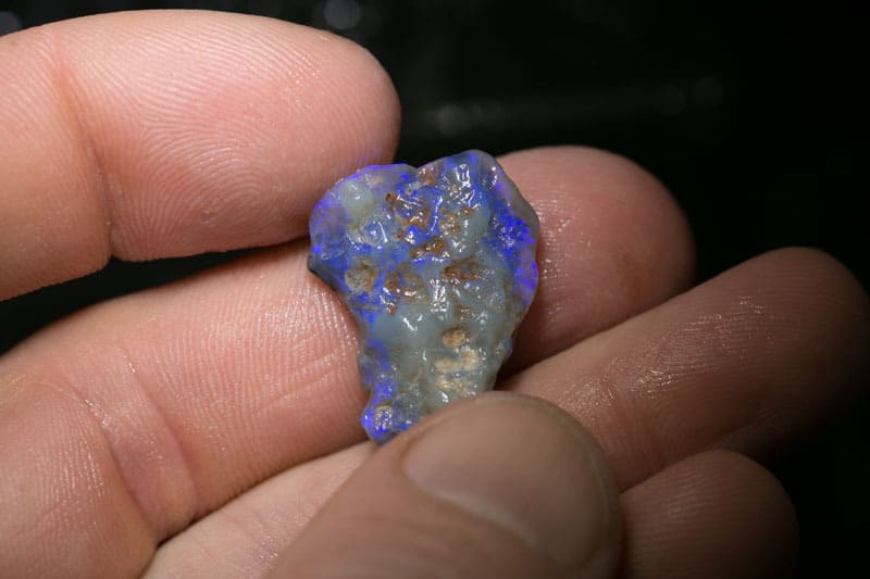 82 ct  13pc rough opal parcel for intermediate cutters - Image 2