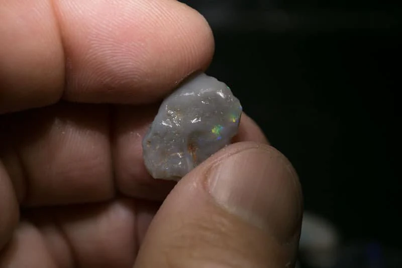82 ct  13pc rough opal parcel for intermediate cutters - Image 5