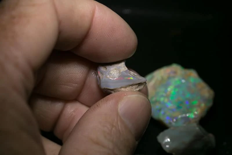 85 ct rough opal parcel - Image 4