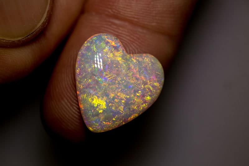 9.60 ct double sided crystal opal heart 18x17x5.5mm - Image 5