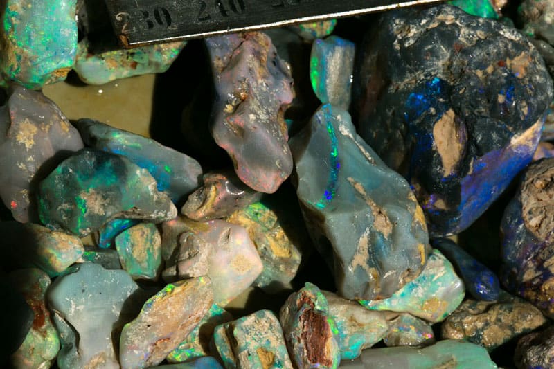 940 ct rough opal parcel - Image 4