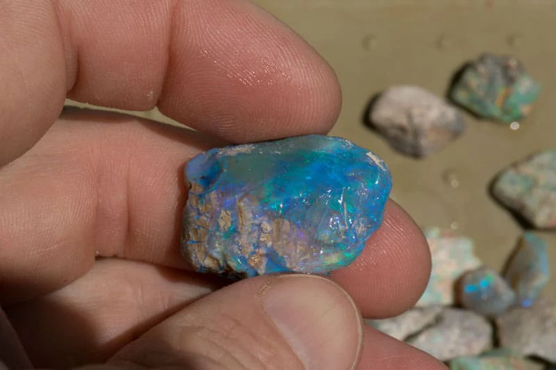 940 ct rough opal parcel - Image 6