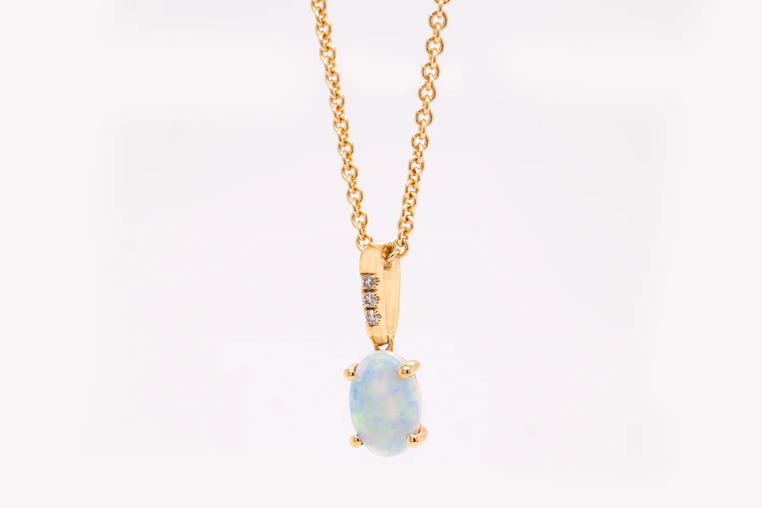 Clemence Necklace 18kt Gold 0.30ct Crystal Opal with Diamonds - Image 3