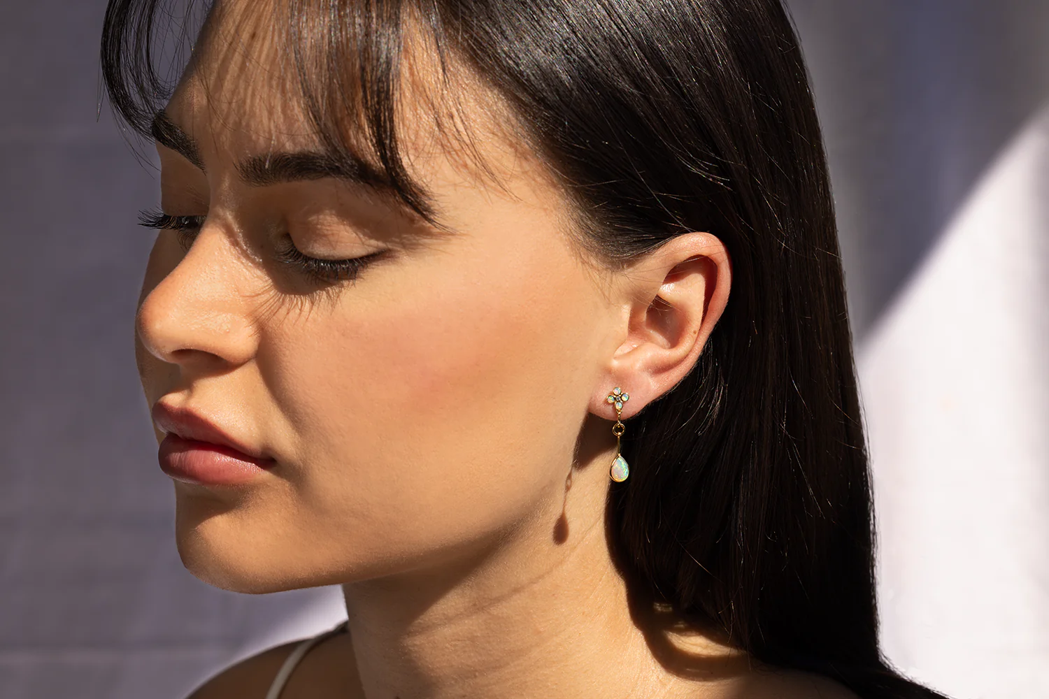 Fleur Earrings 18kt Gold with 1.05ct Crystal Opals and Diamonds - Image 2