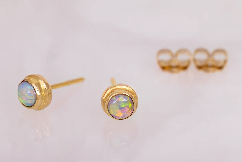Gabriel Earrings 18kt Yellow Gold 0.34ct Crystal Opals - Image 2
