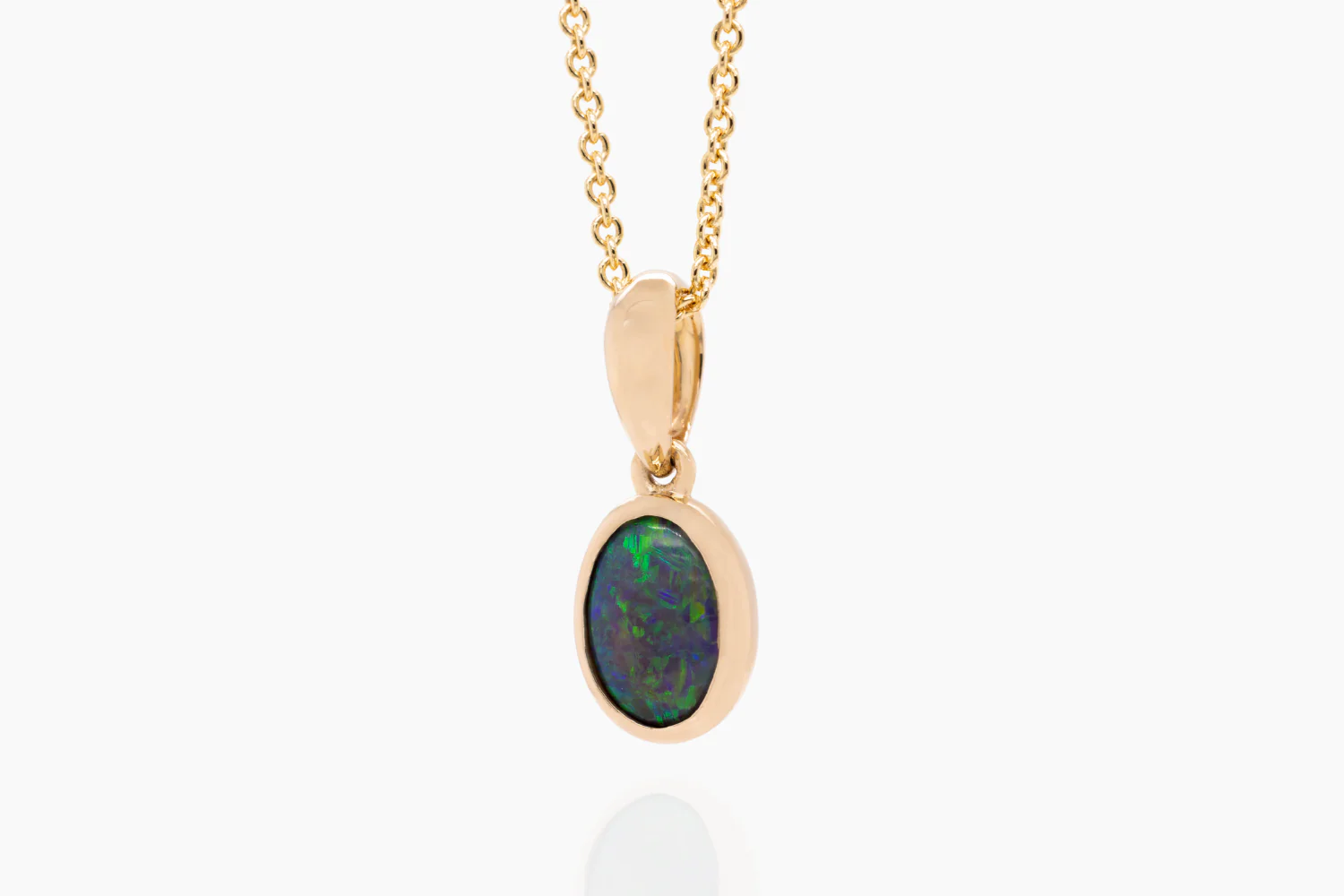 14kt Yellow Gold 0.59 ct Black Opal Pendant - Image 3