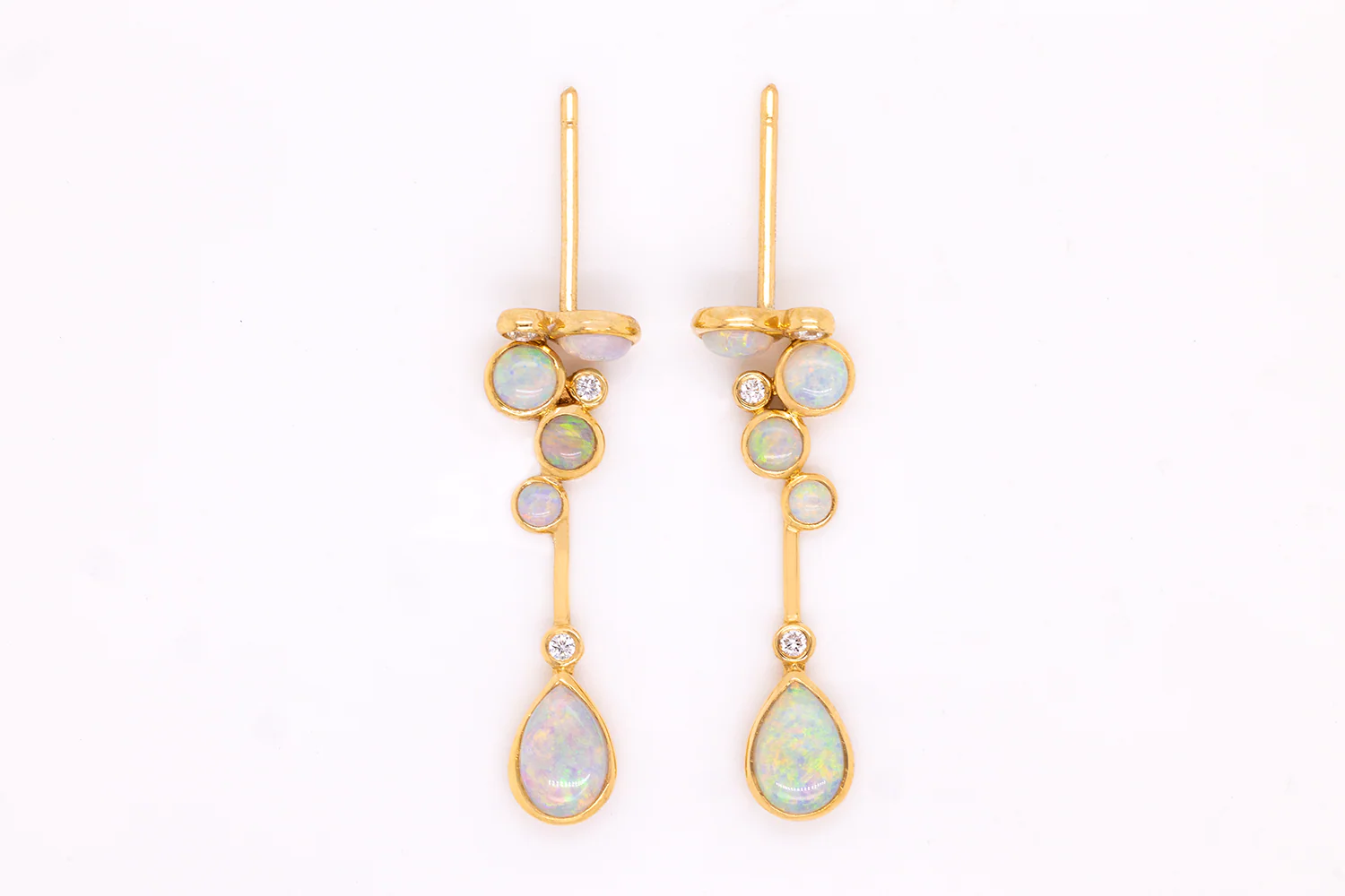 Stella Earrings 18kt Gold with 1.05ct Crystal Opals and Diamonds - Image 3