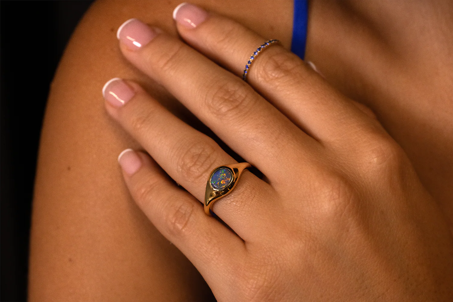 Stephanie Ring Gold with 0.71ct Black Opal - Image 4