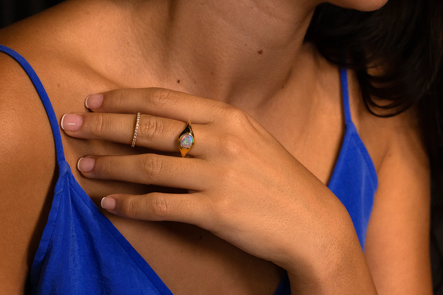 Stephanie Ring Gold with 1.08ct Dark Opal - Image 3