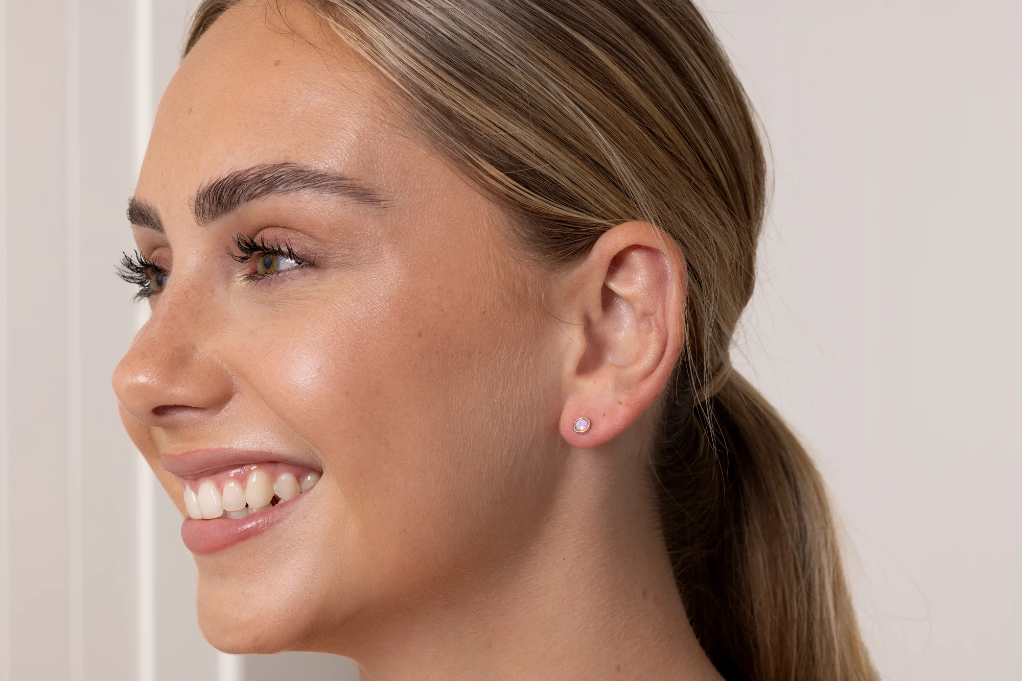 Sterling Silver 0.20 ct Crystal Opal Stud Earrings - Image 2
